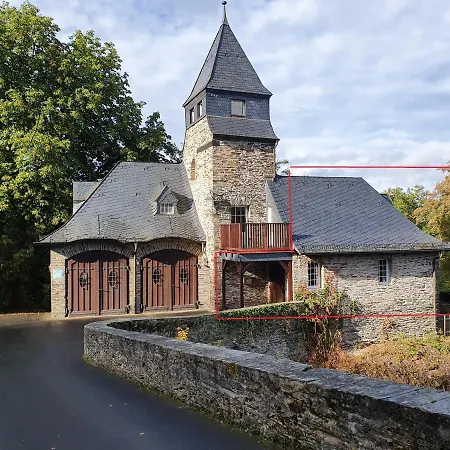 Am Burggraben Auf Der Sauerburg Apartment