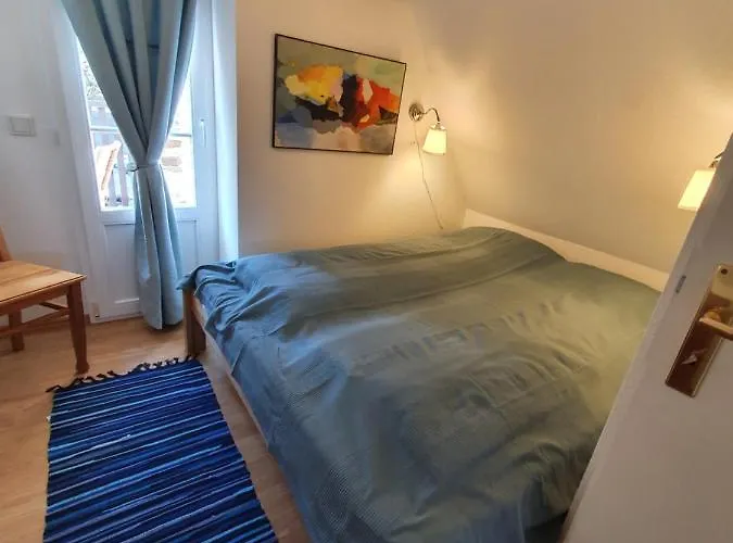 Am Burggraben Auf Der Sauerburg Sauerthal